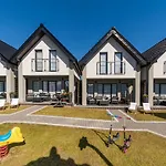 Nord Breeze Z Podgrzewanym Basenem, Jacuzzi Oraz Sauna *