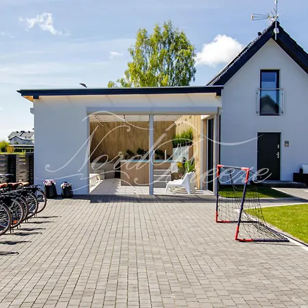 Nord Breeze Z Podgrzewanym Basenem I Jacuzzi Władysławowo