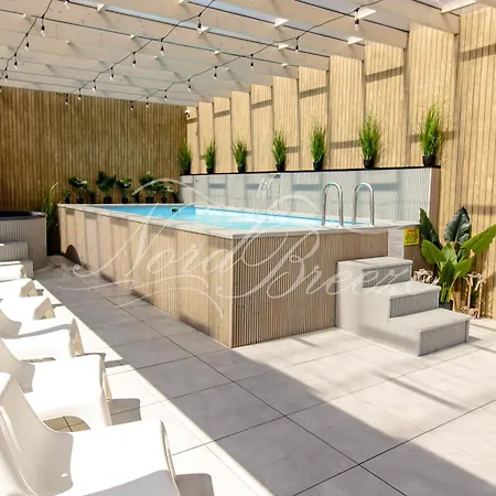 Nord Breeze Z Podgrzewanym Basenem I Jacuzzi Semesterbostad *