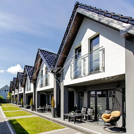 Nord Breeze Z Podgrzewanym Basenem I Jacuzzi * Władysławowo