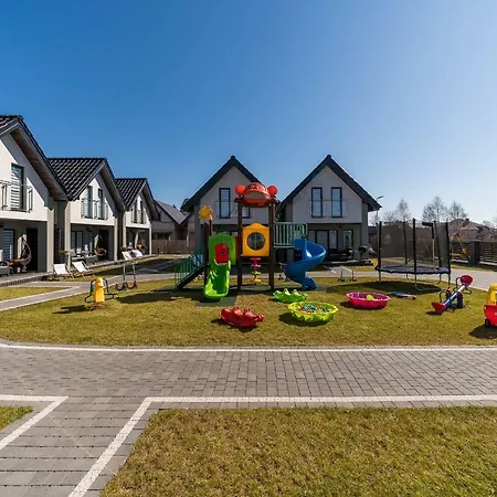 Nord Breeze Z Podgrzewanym Basenem I Jacuzzi * Władysławowo