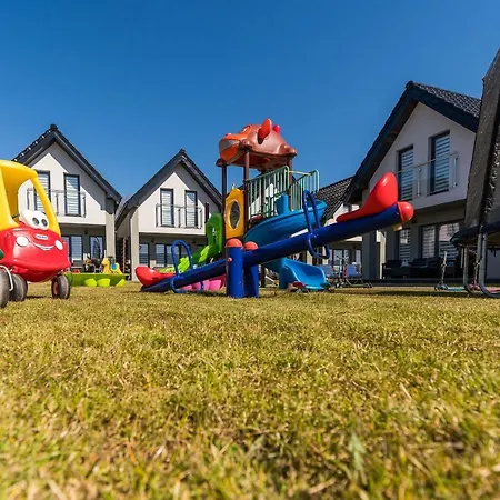 Nord Breeze Z Podgrzewanym Basenem, Jacuzzi Oraz Sauna Władysławowo