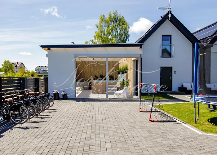 Nord Breeze Z Podgrzewanym Basenem, Jacuzzi Oraz Sauna Władysławowo
