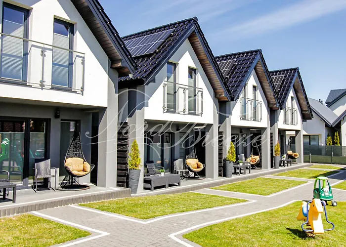 Holiday home Domki Nord Breeze Z Podgrzewanym Basenem, Jacuzzi Oraz Sauna