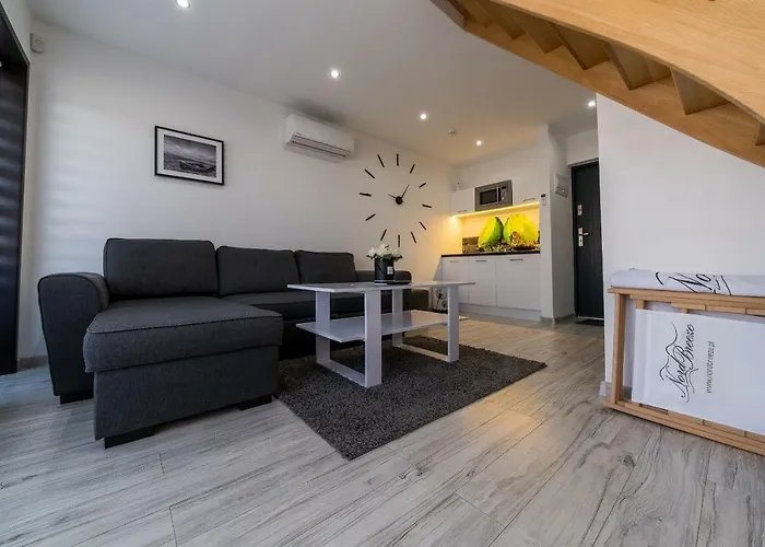 Holiday home Domki Nord Breeze Z Podgrzewanym Basenem, Jacuzzi Oraz Sauna *